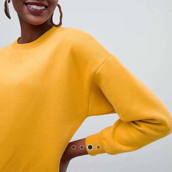 Tops - Mustard yellow crew neck sweatshirt